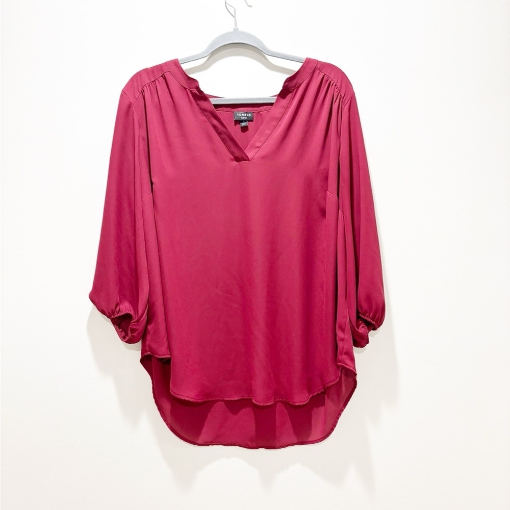 Torrid Women’s Harper Red V-Neck Blouse Size 1X